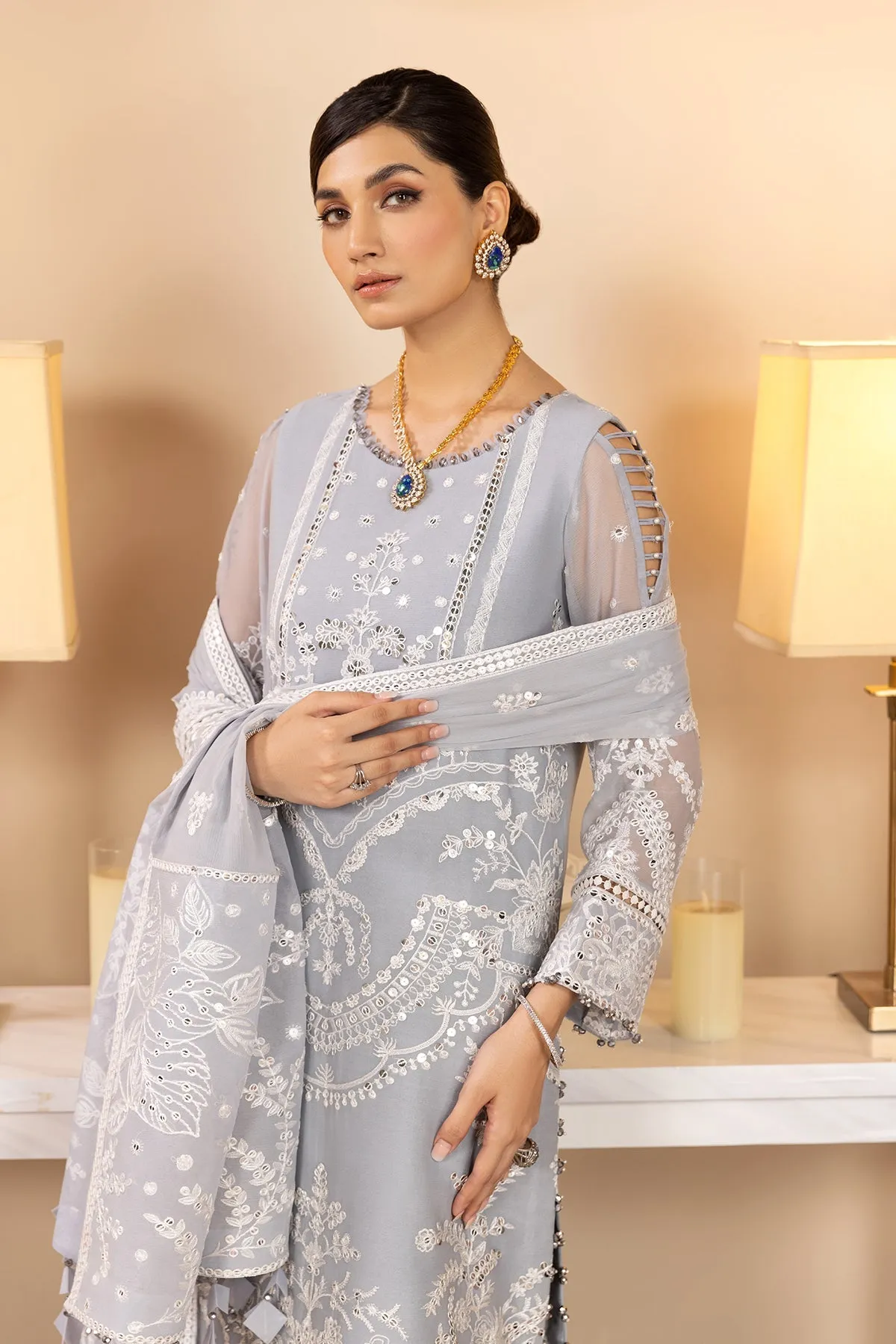 Alizeh Dhaagay Festive Formal Collection – Kiral - V02D06