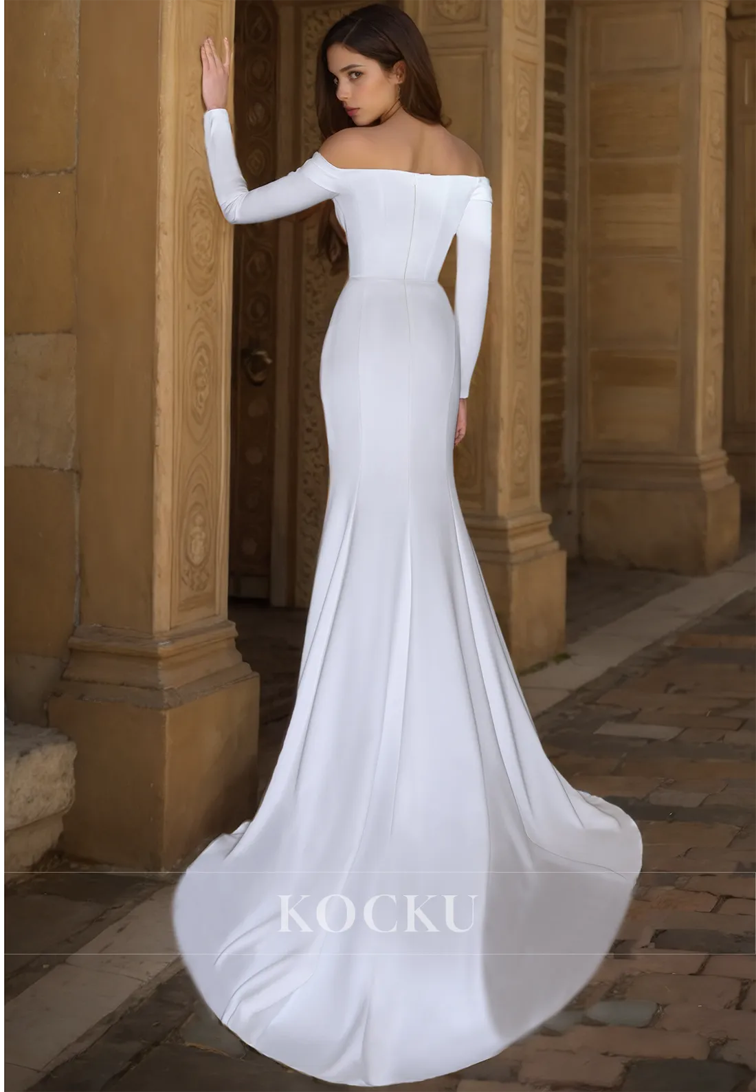 Beach Sweetheart Long Sleeves Wedding Dress Sheath Sweep Train Ruched Satin Boho Dress
