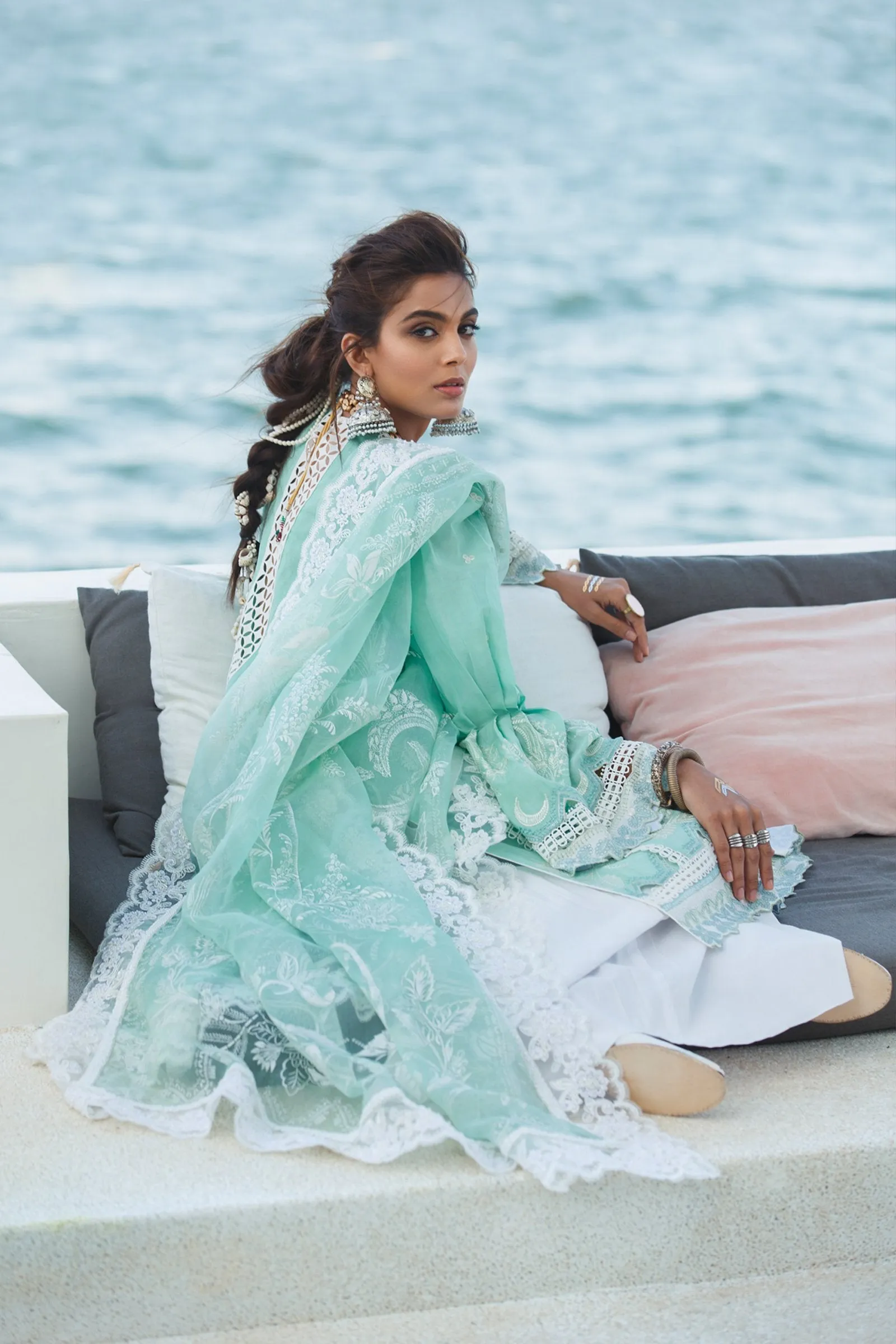 Élan Luxury Lawn Collection 2020 – EL-11 B (BAHARI)