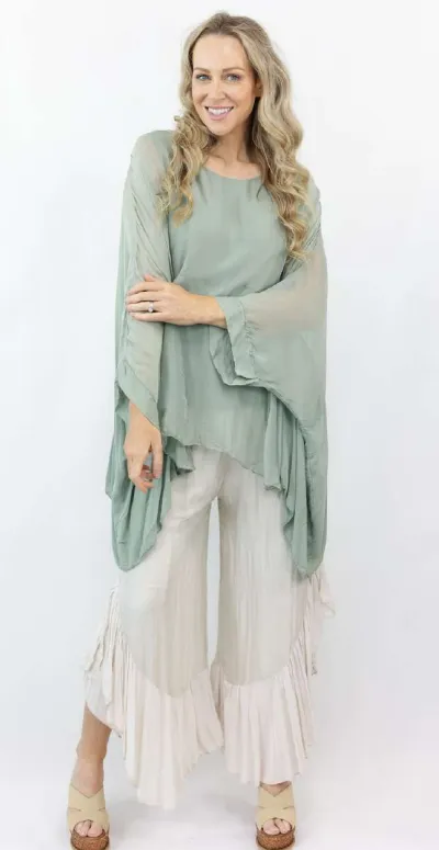 MANBO Silk top