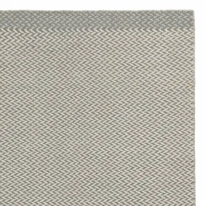 Modiya Rug [Light grey green/Ivory]