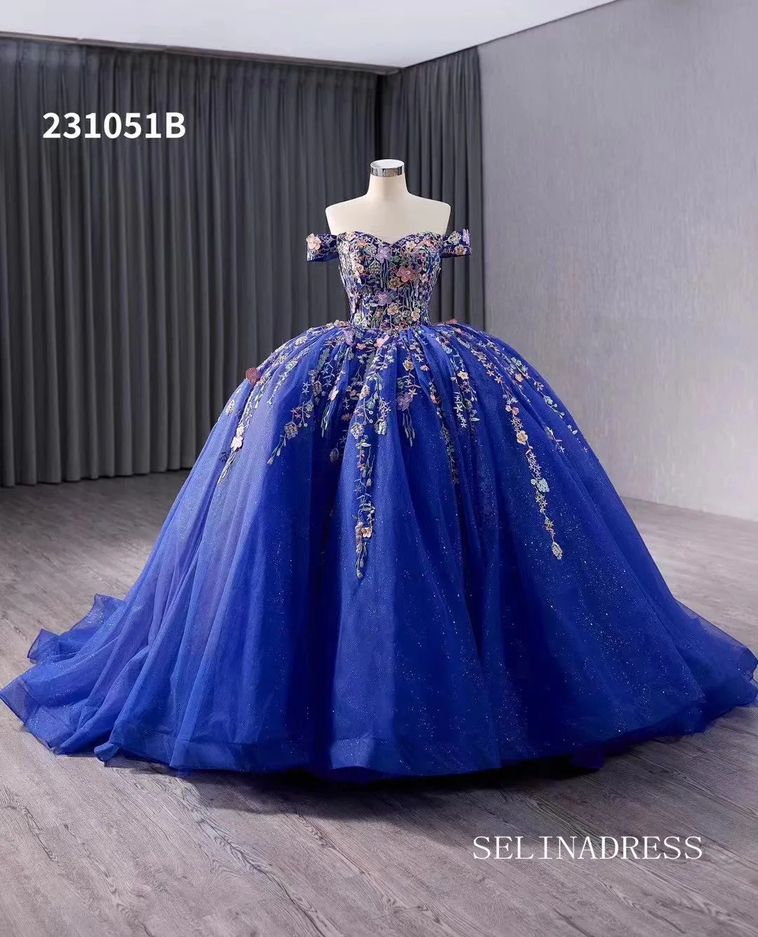 Royal Blue Applique Floral Lace Wedding Dresses Off the Shoulder Quinceanera Dress 231051B