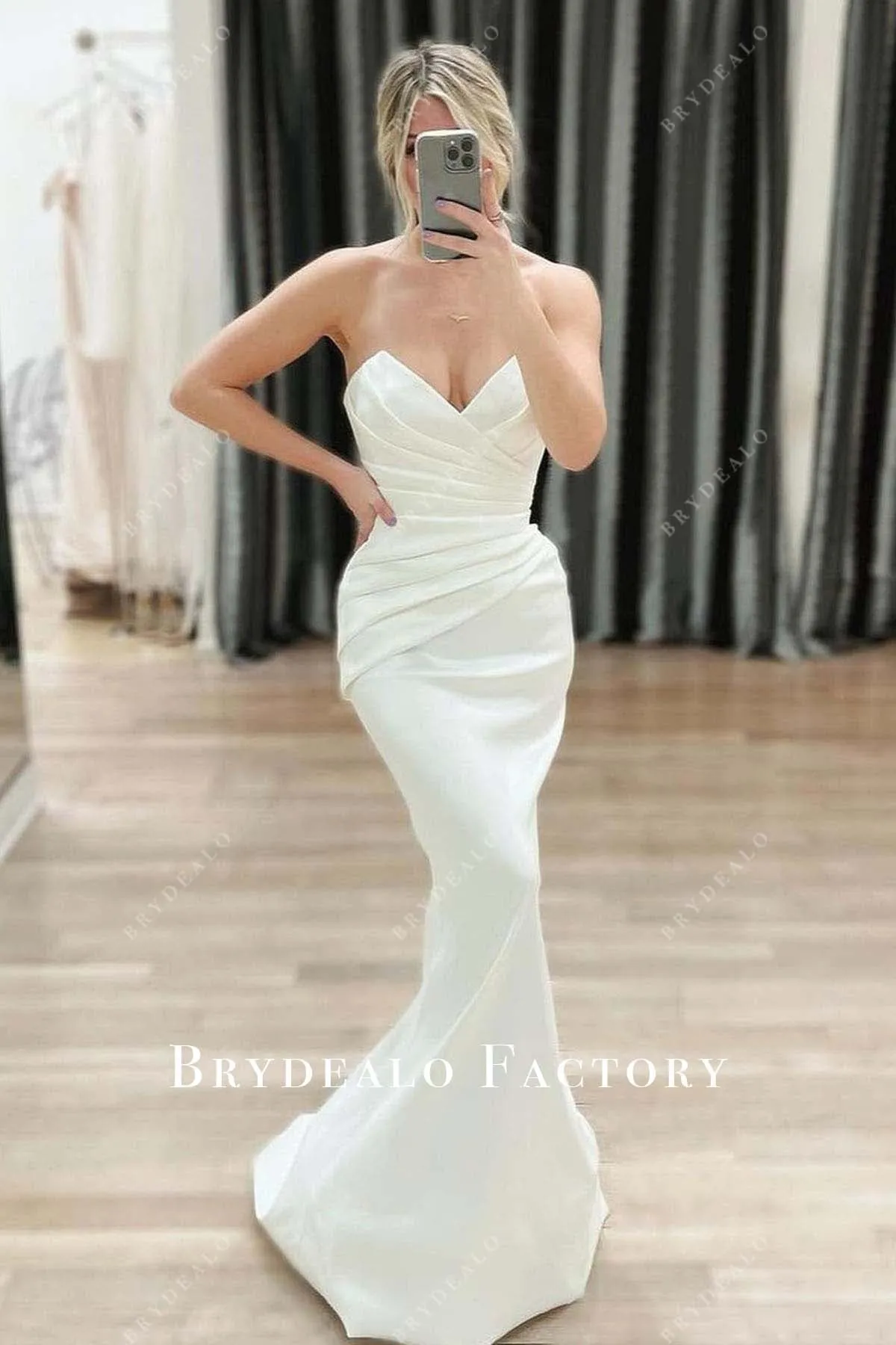 Strapless V-Neck Satin Mermaid Overskirt Wedding Dress